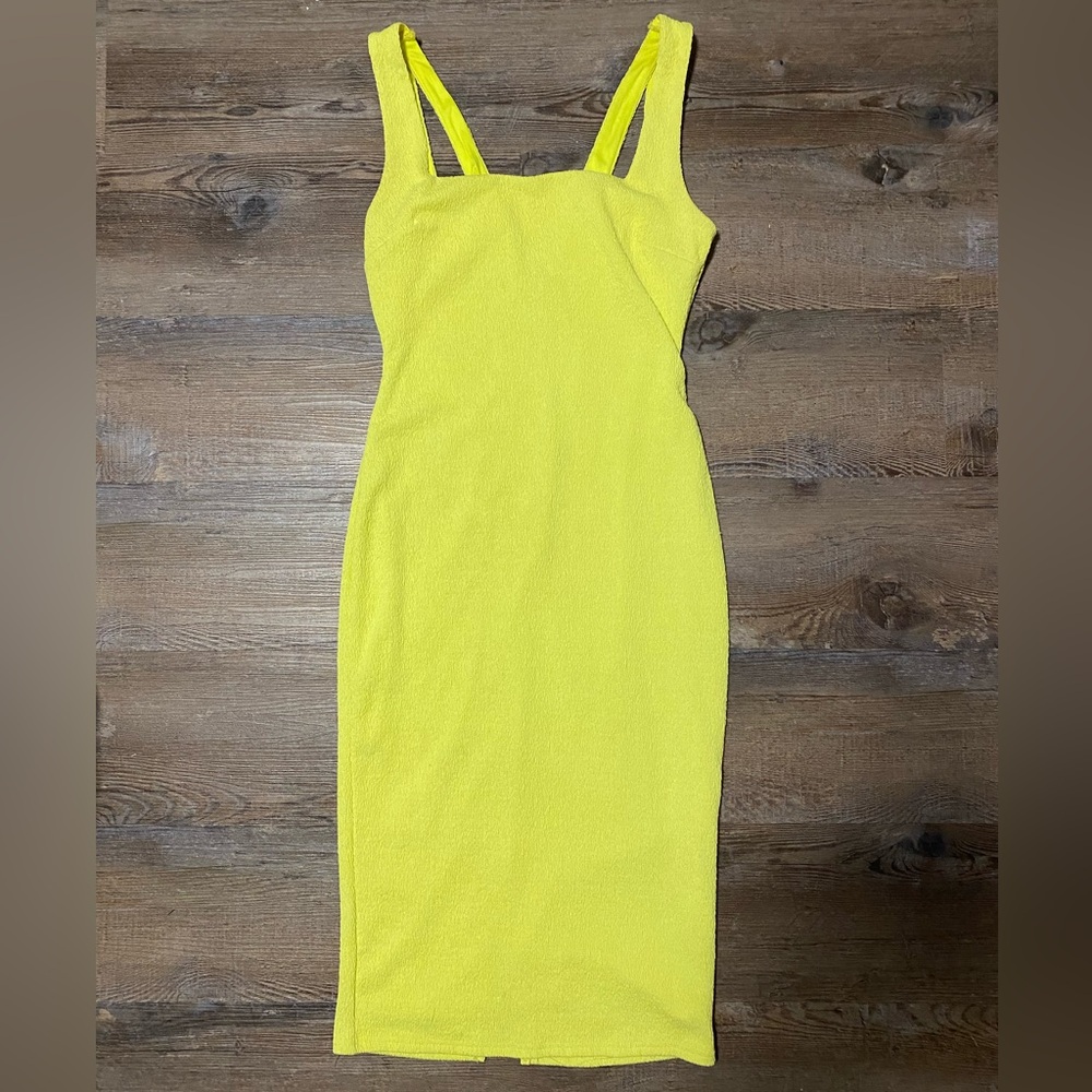 Privy Neon yellow Bodycon dress sz L